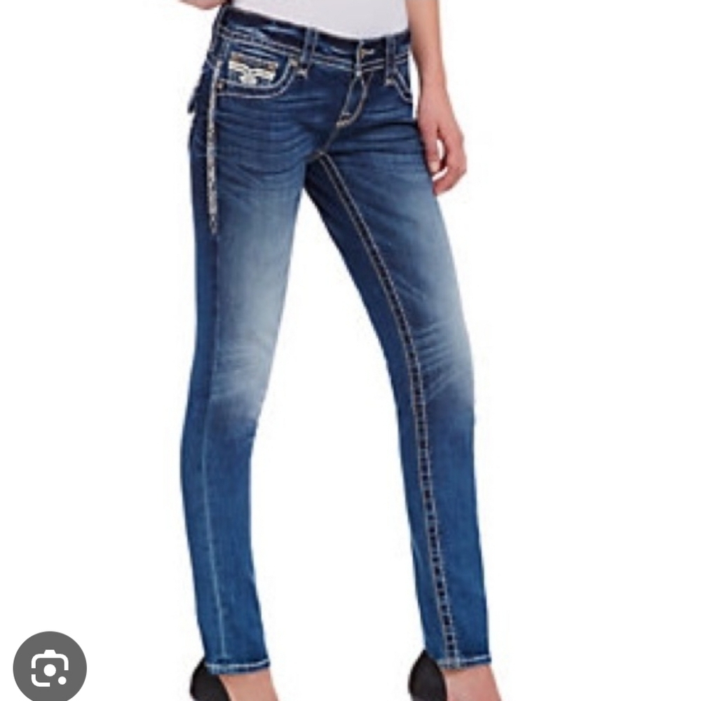 Rock Revival Jen Skinny